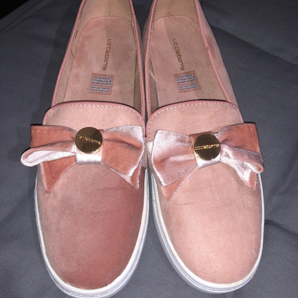 8 1/2 shoes.